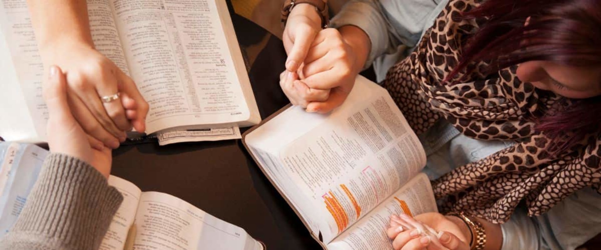 How to Access and Utilize Online Study Guides for the Bible