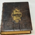 Exploring the Holman Illustrated Bible Dictionary